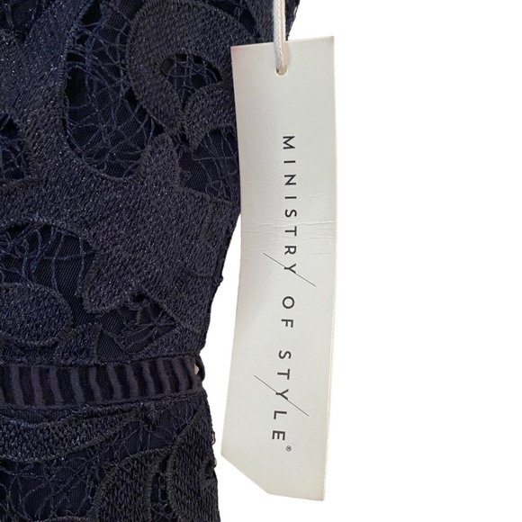 Ministry of Style Size AU6 US2 Navy Blue Lace Dahliah Midi Flare Dress New $229 - Picture 7 of 11